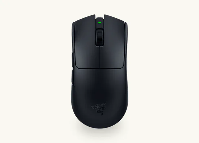 Razer Viper V4 Pro official product reference image.
