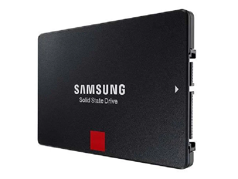A product shot of the classic Samsung 870 EVO 2.5-inch SATA SSD.